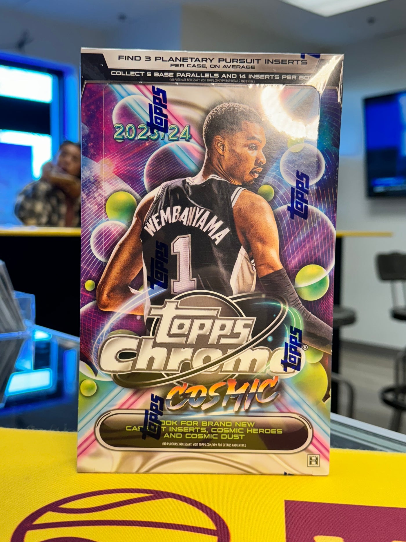 2023/24 Topps Cosmic Chrome Basketball Hobby Box