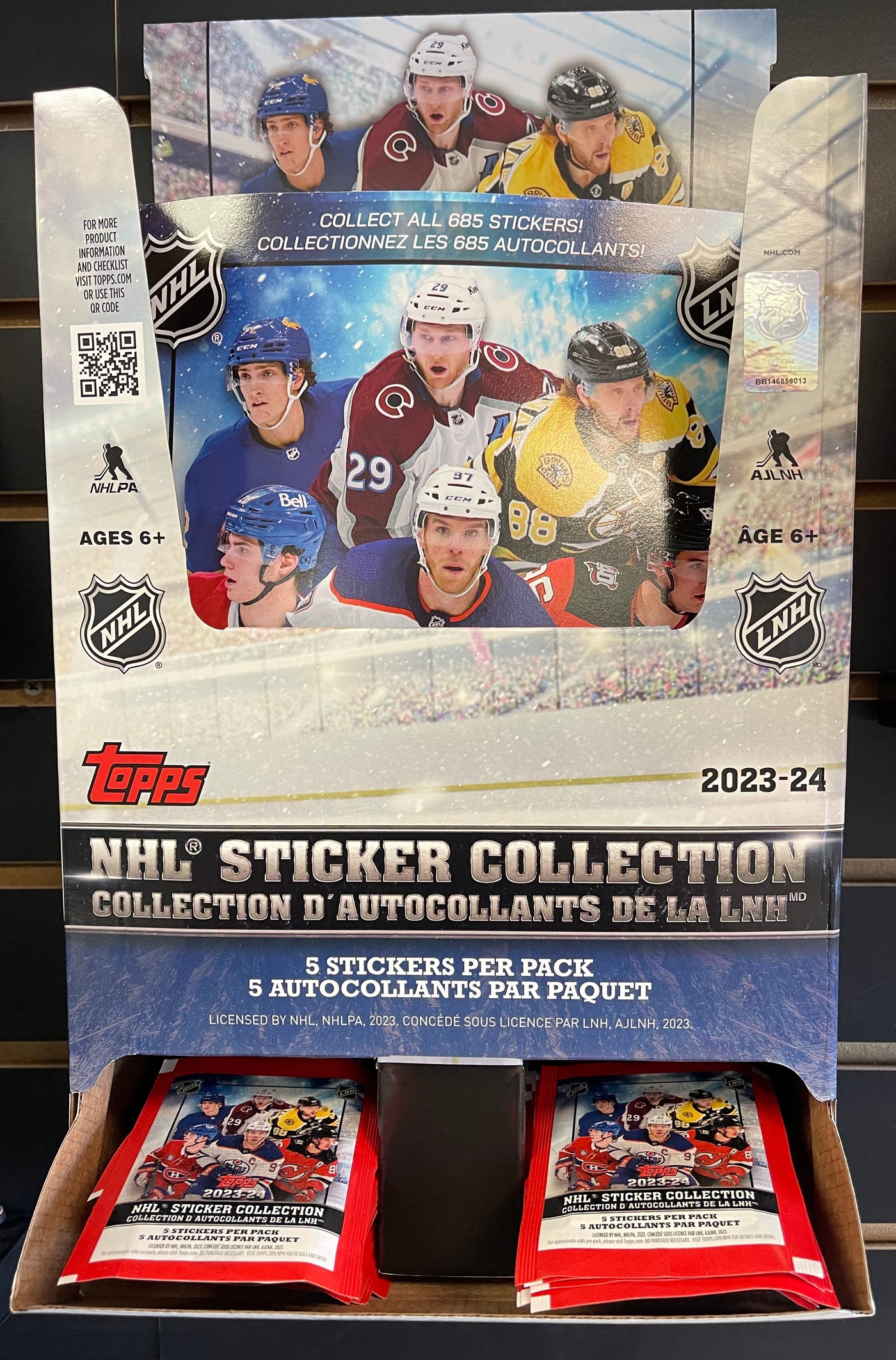 2023-24 Topps Hockey Sticker Pack