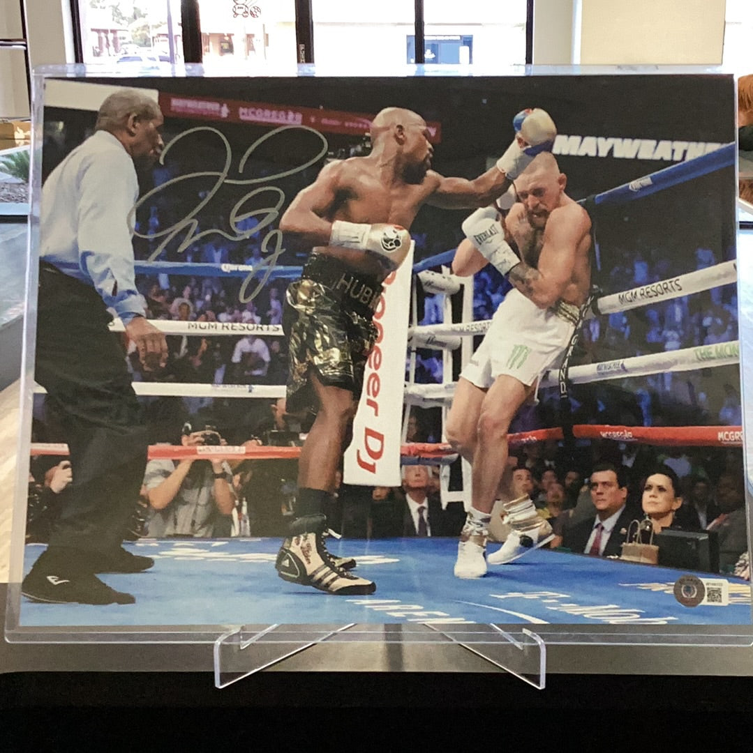 Floyd Mayweather Jr. 11x14 (with Connor McGregor) Autographed Photo Beckett Auth